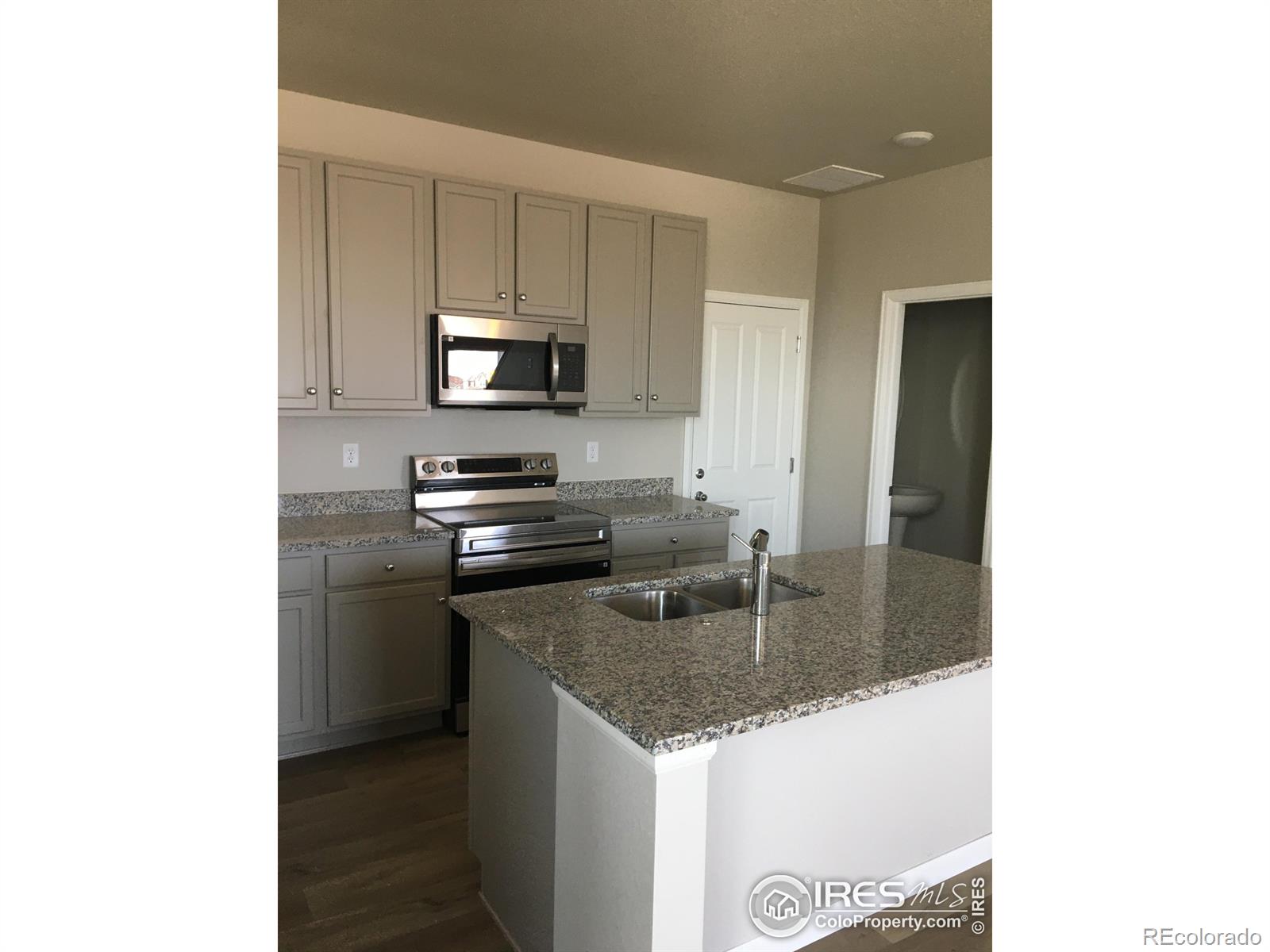 281 Shoveler Way