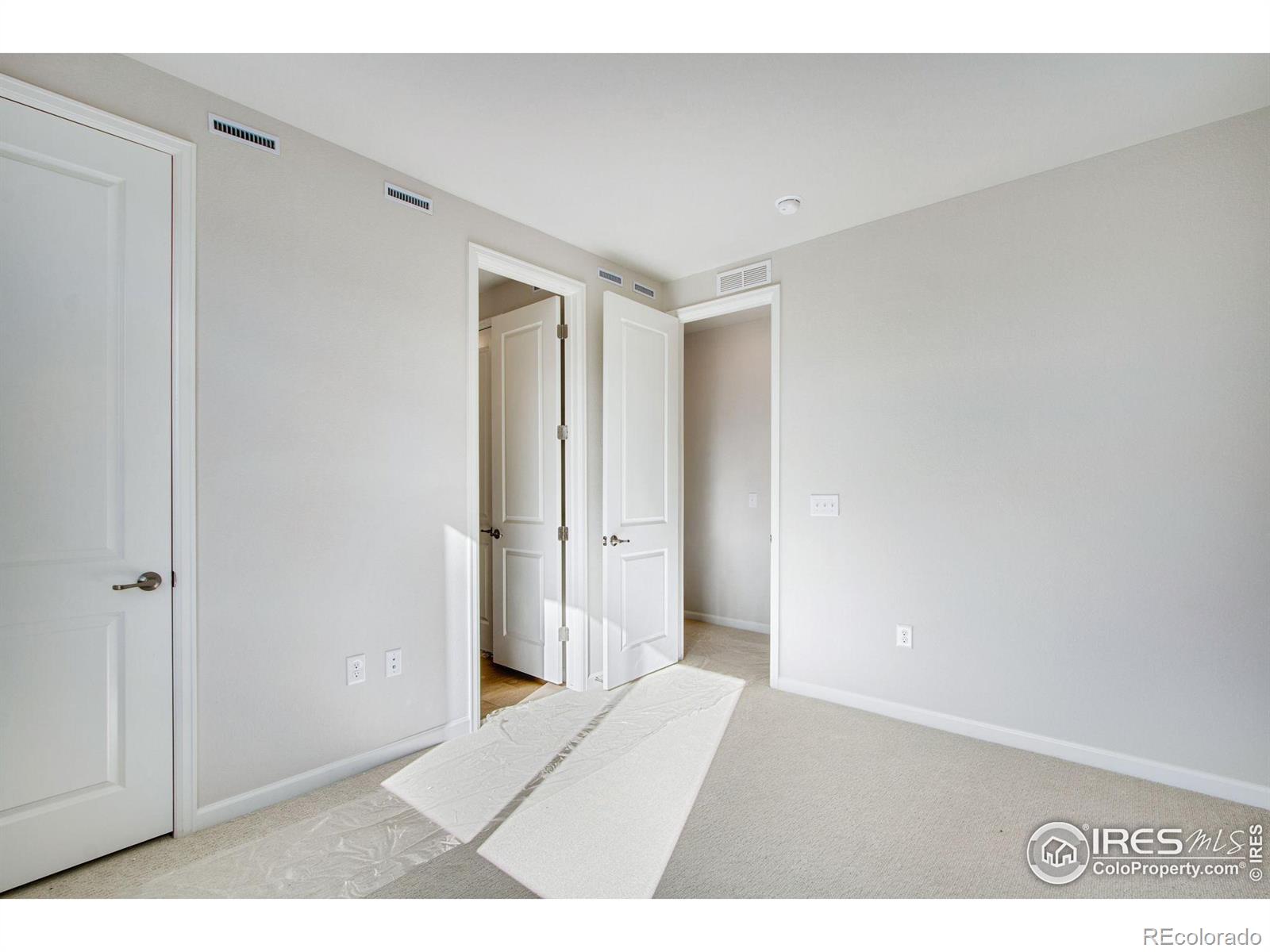 1419 Great Western Drive