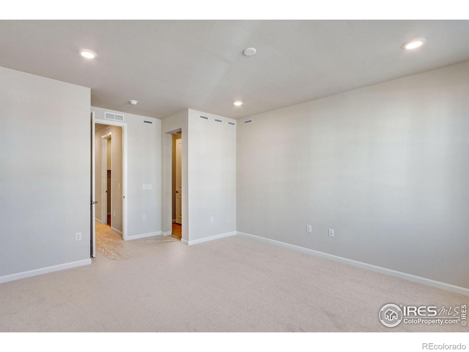 1419 Great Western Drive
