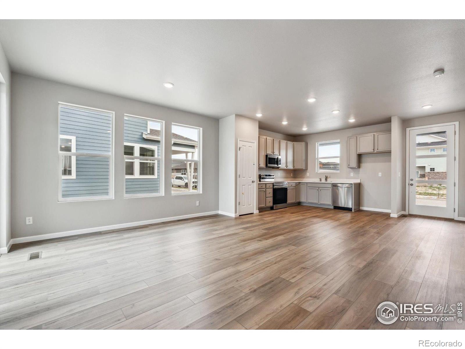 2273 Peregrine Drive