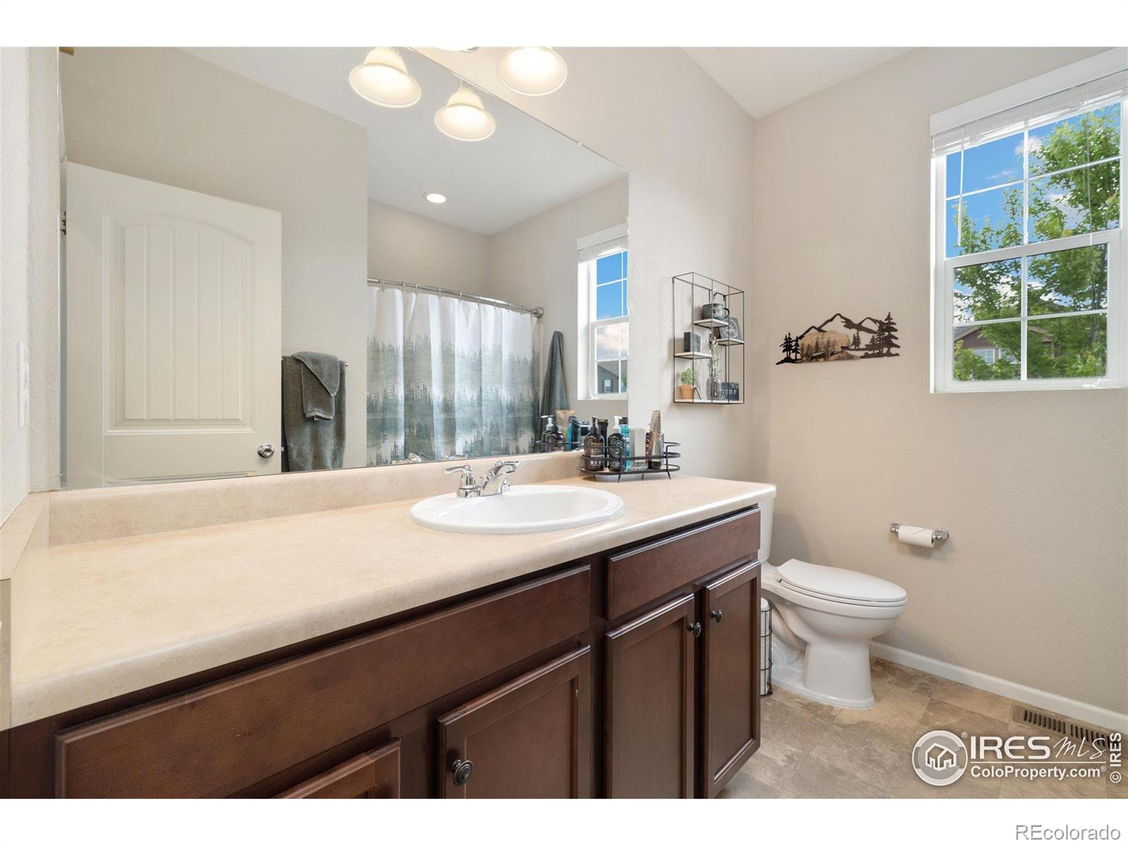 4822 Wildflower Place