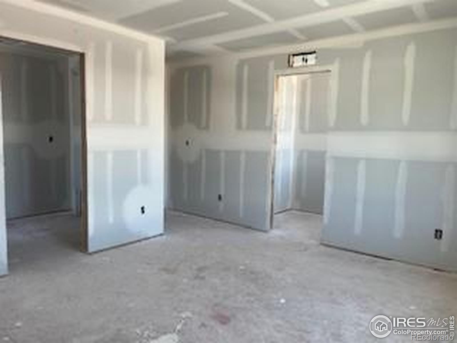 1446 Coral Place