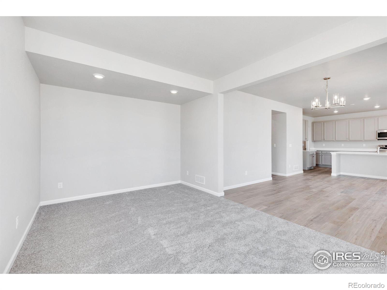 1737 Jennifer Street