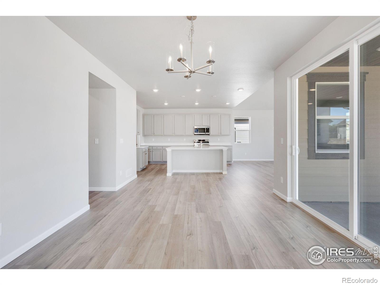 1737 Jennifer Street