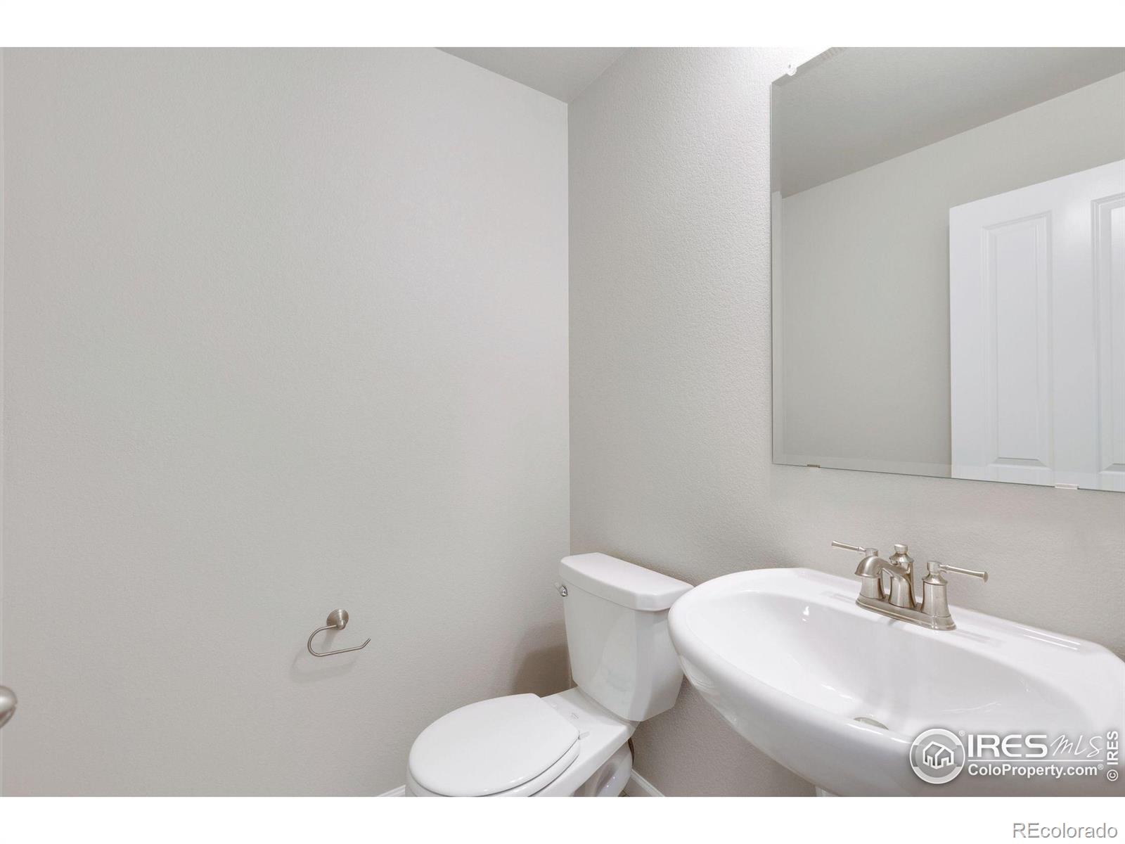 1737 Jennifer Street