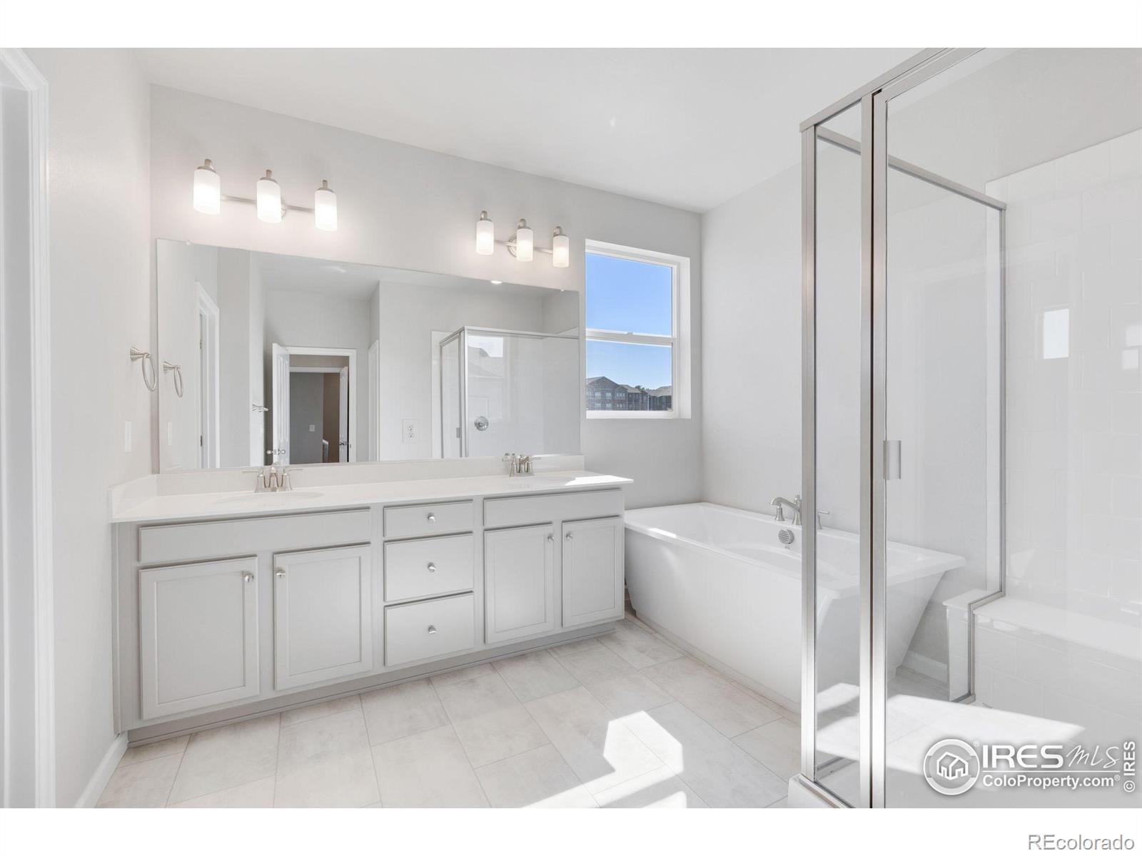 1737 Jennifer Street