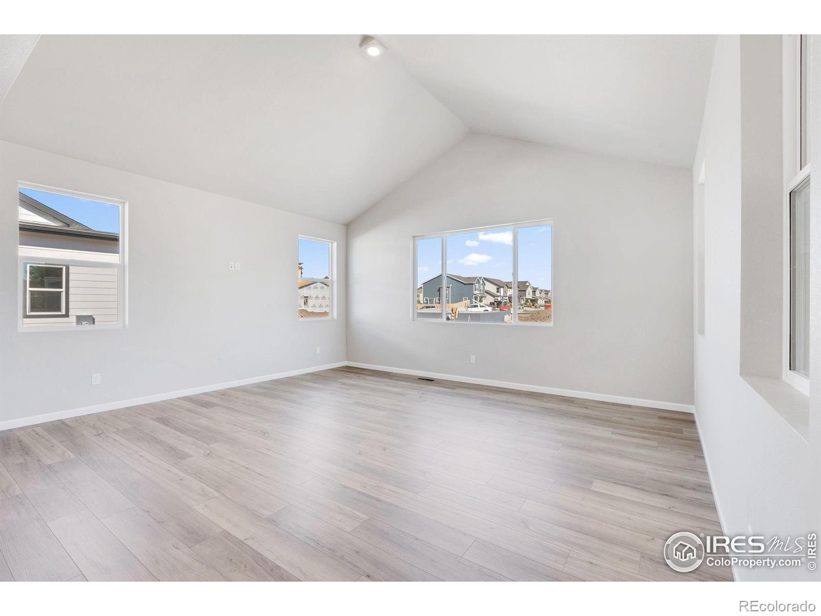 1737 Jennifer Street