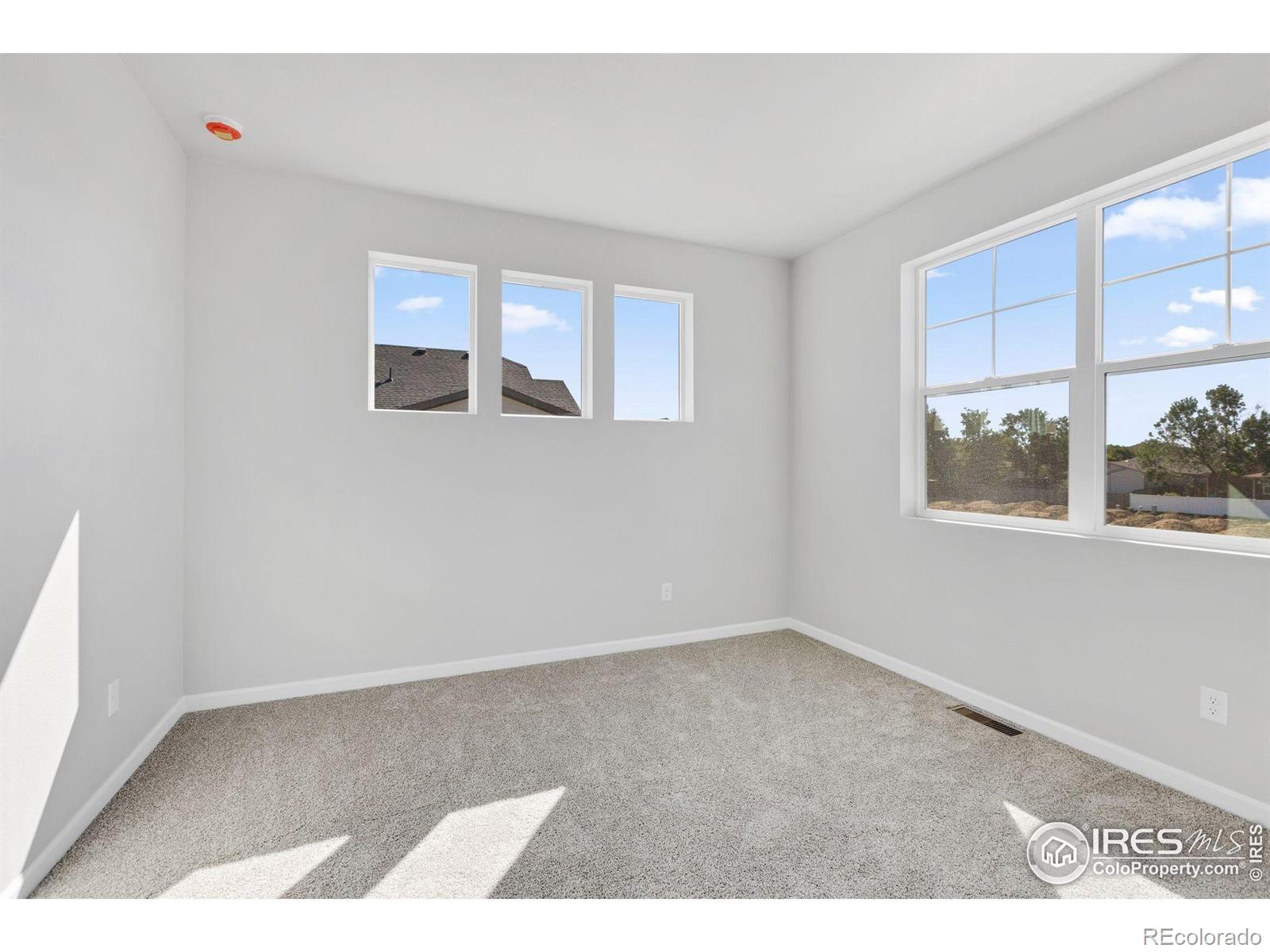 1737 Jennifer Street