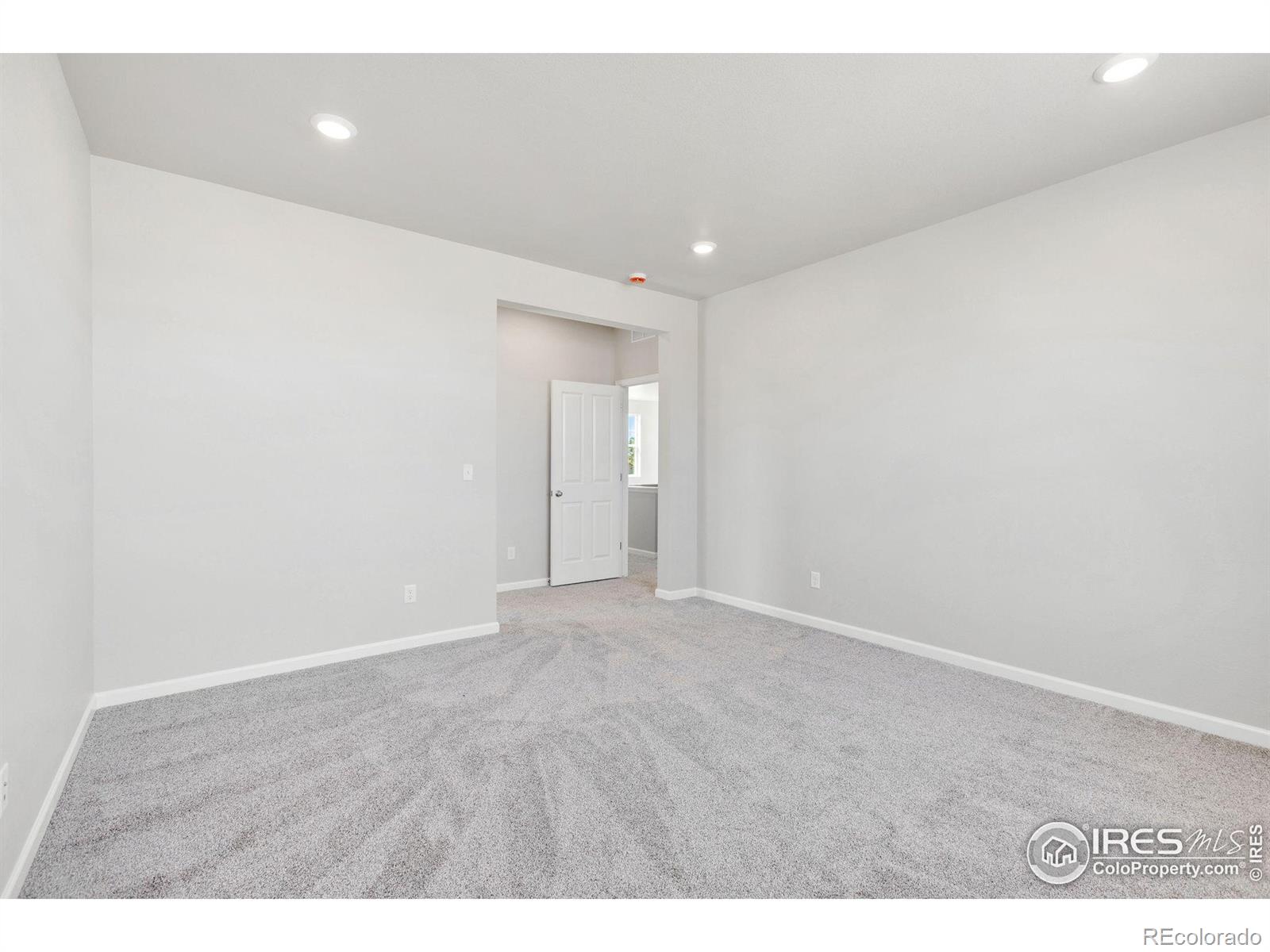 1737 Jennifer Street