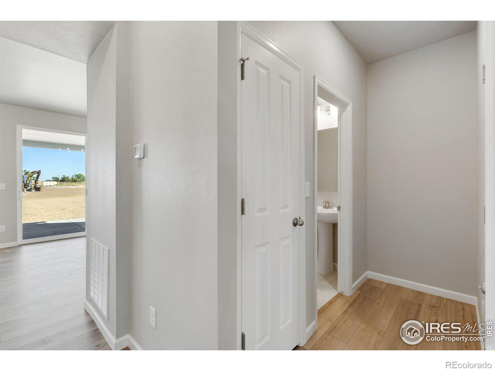 1737 Jennifer Street