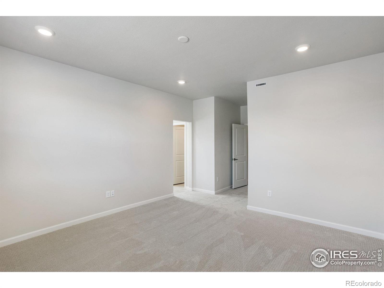 1753 Mount Meeker Avenue