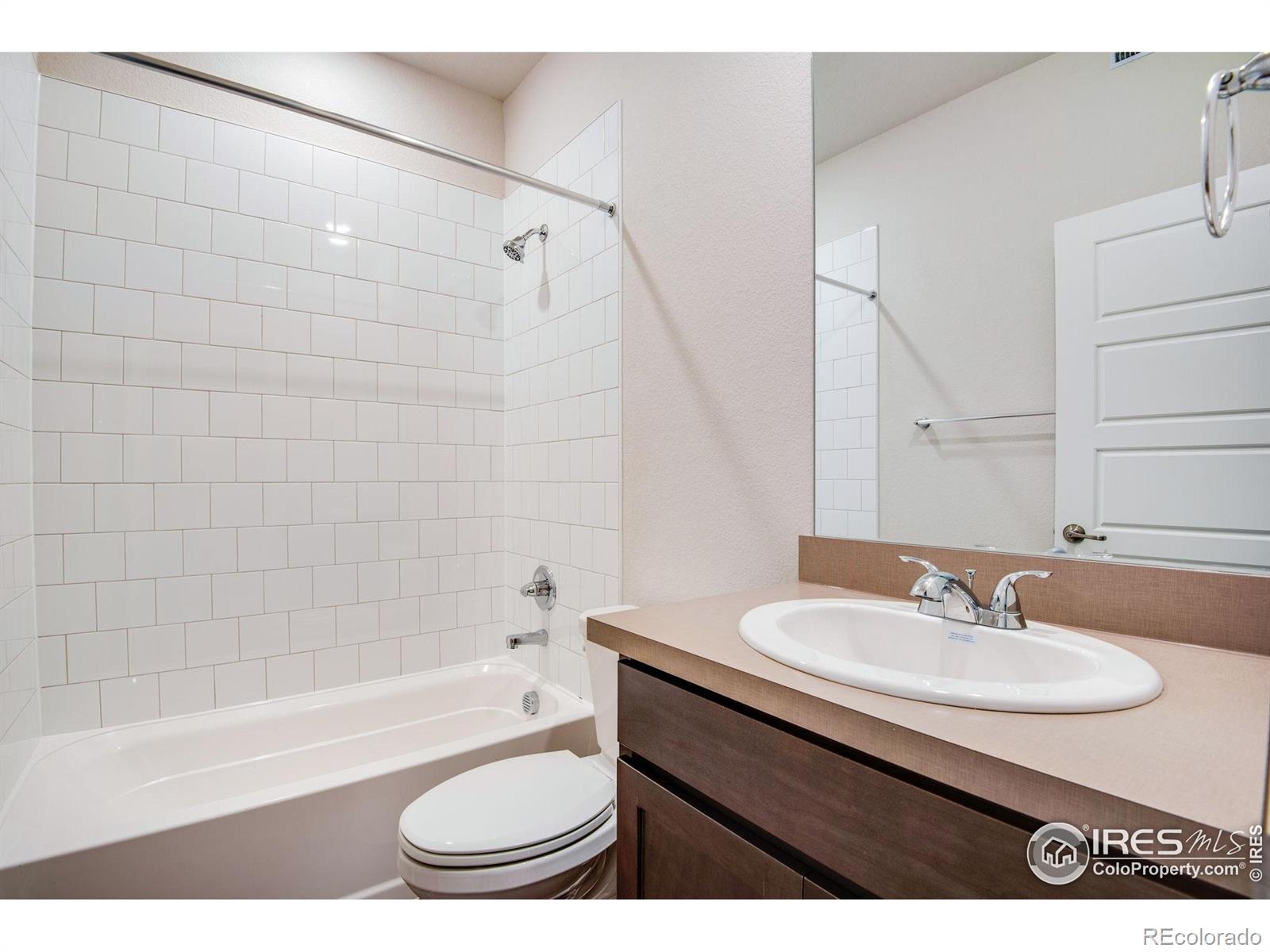 1777 Mount Meeker Avenue