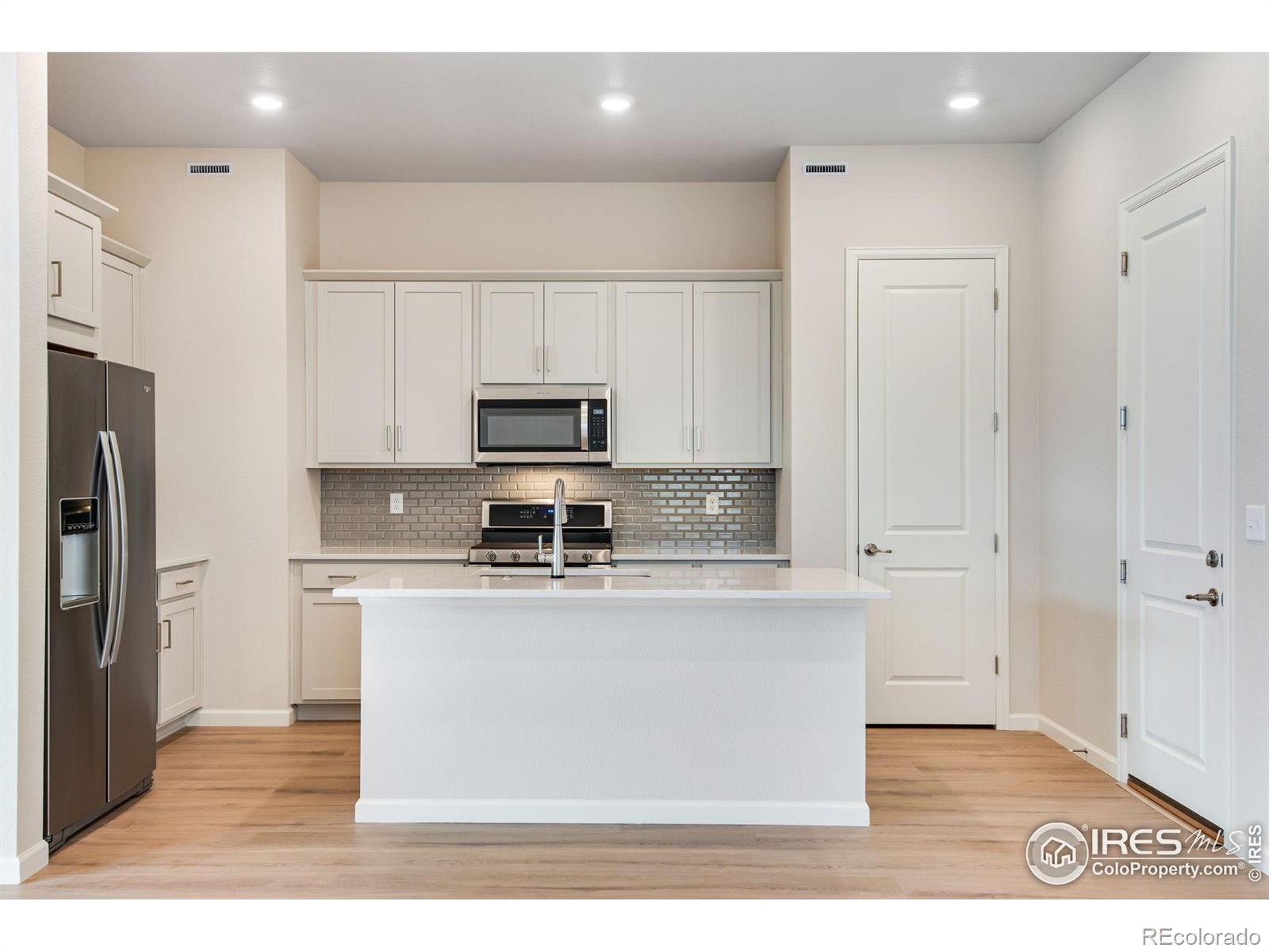 1760 Mount Meeker Avenue