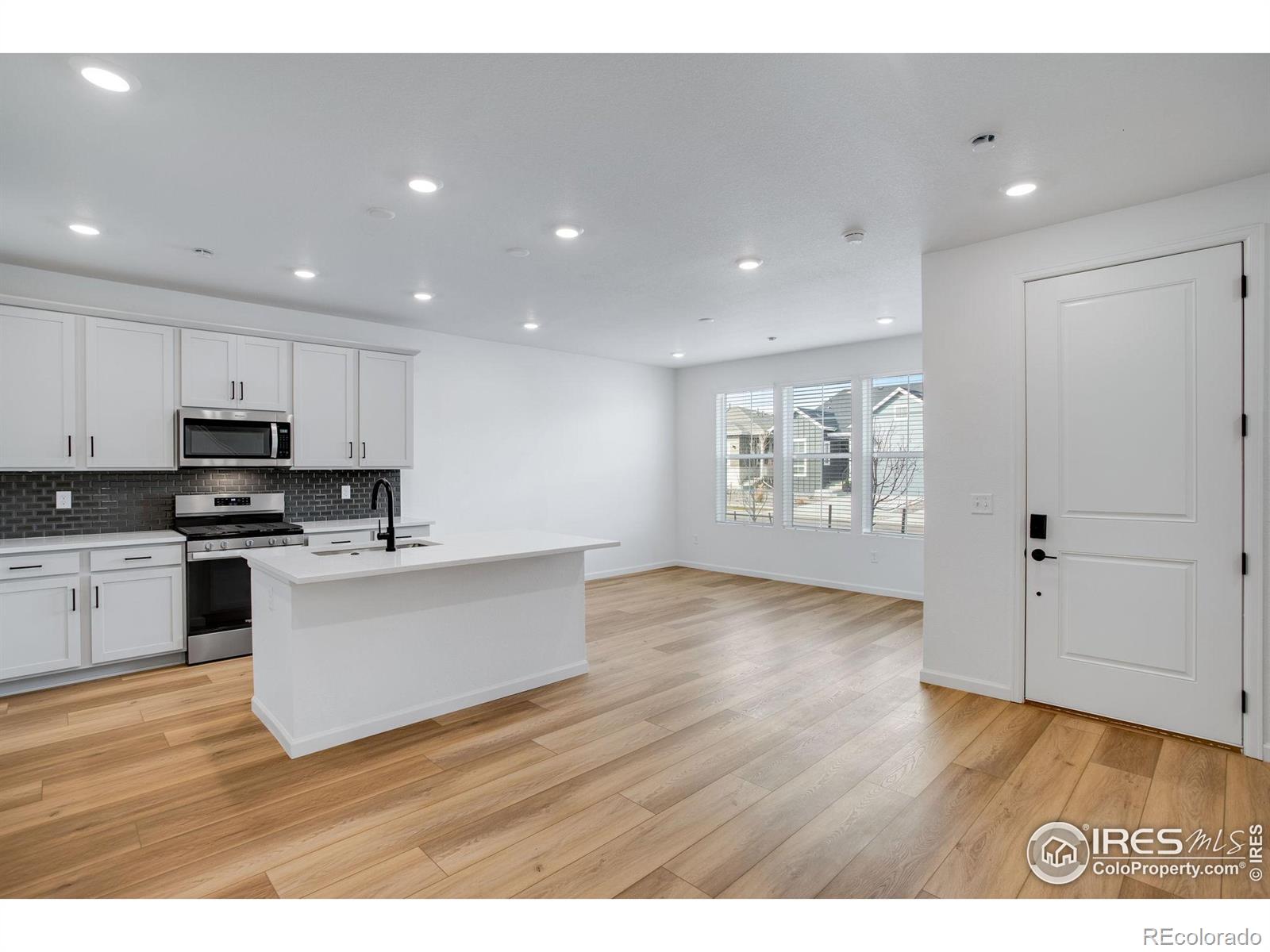 1765 Mount Meeker Avenue