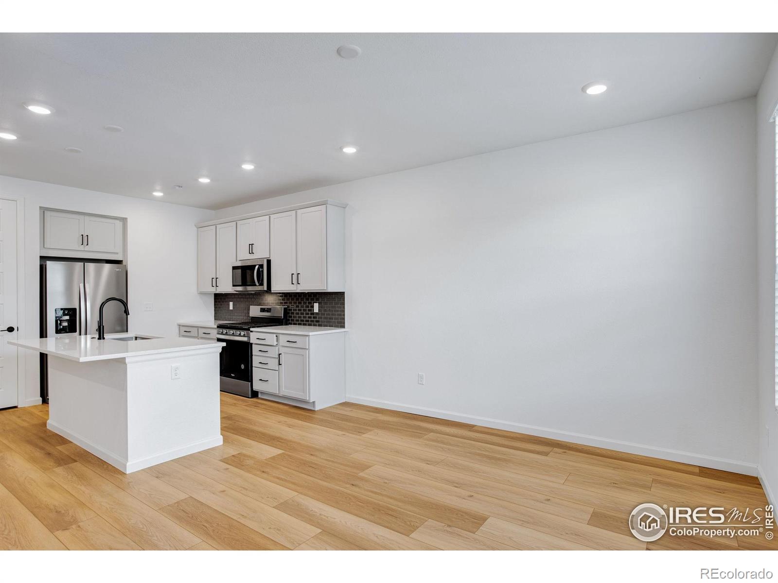 1765 Mount Meeker Avenue