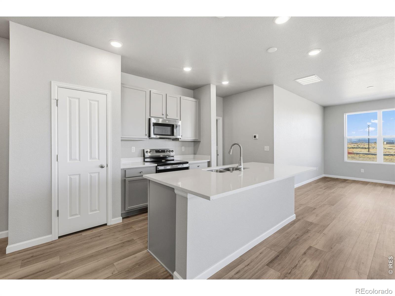 6801 Utica Circle