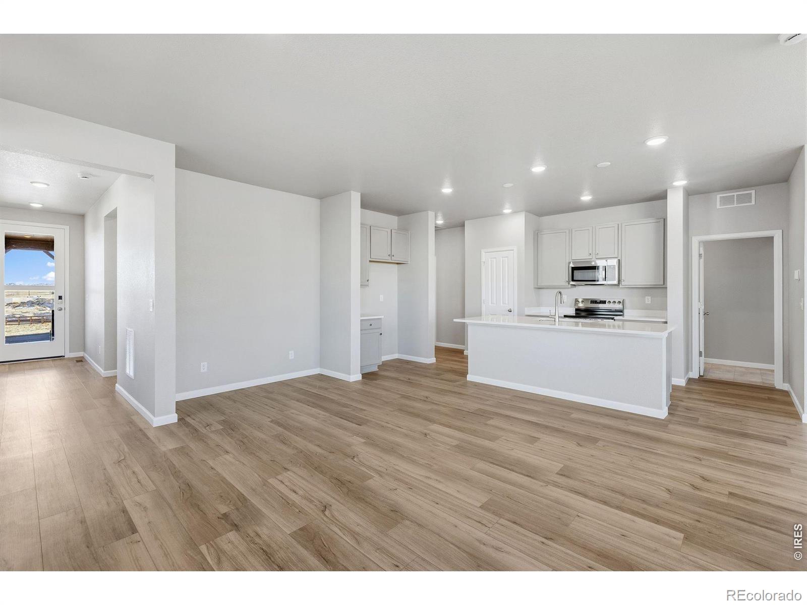 6801 Utica Circle