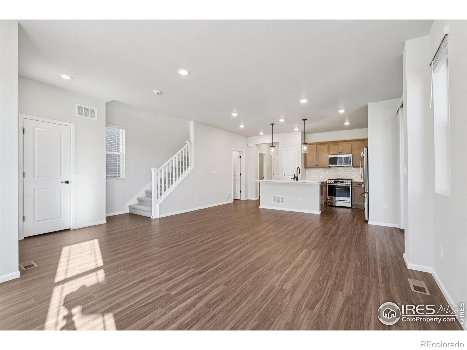 8777 Whiteclover Street