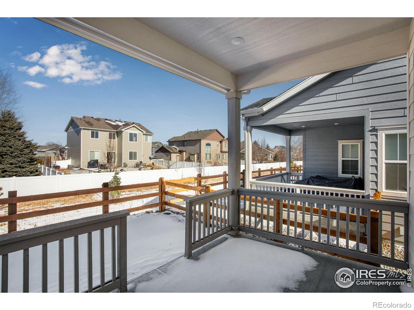 1742 Mount Meeker Avenue