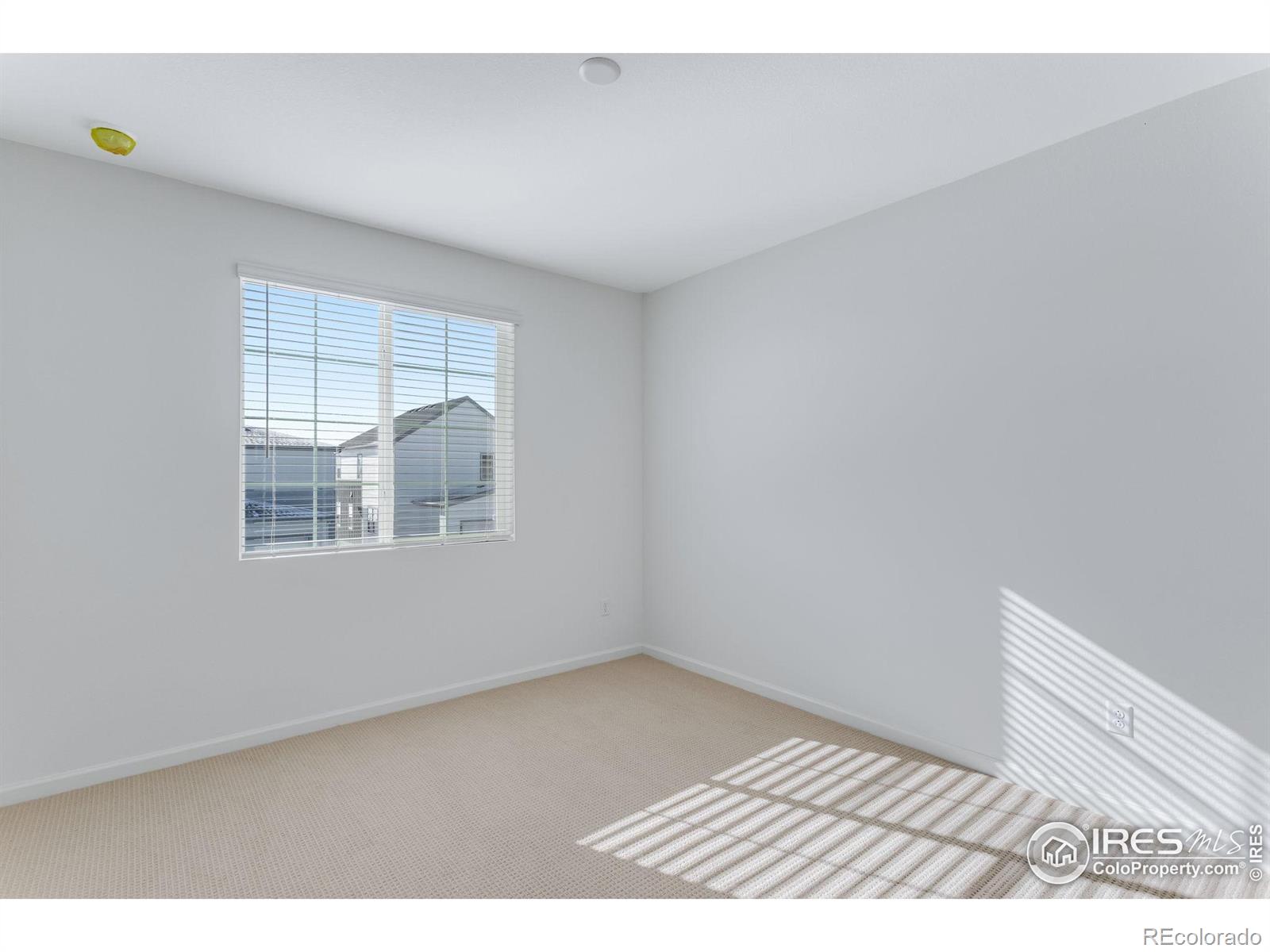 1761 Mount Meeker Avenue