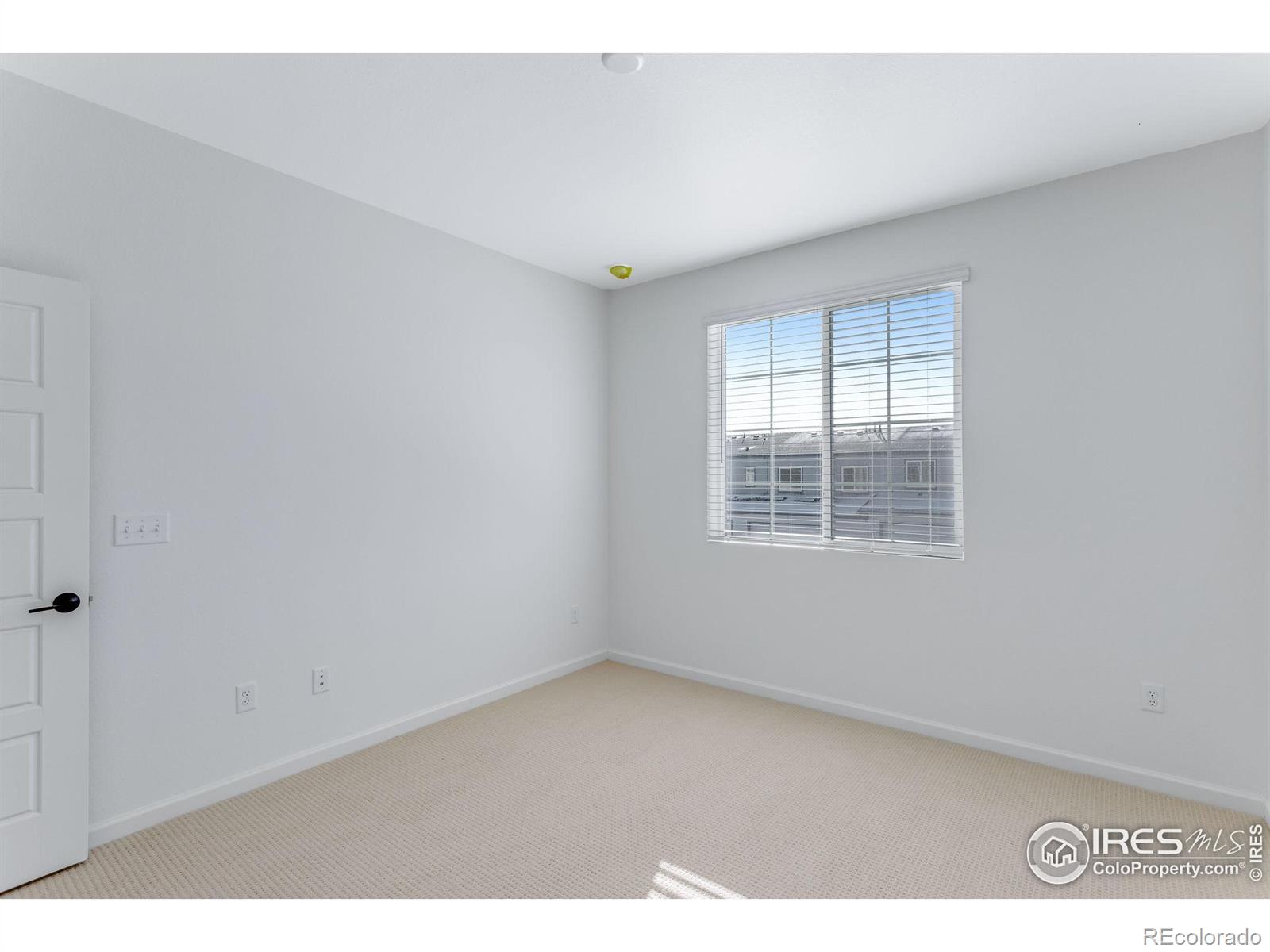 1761 Mount Meeker Avenue