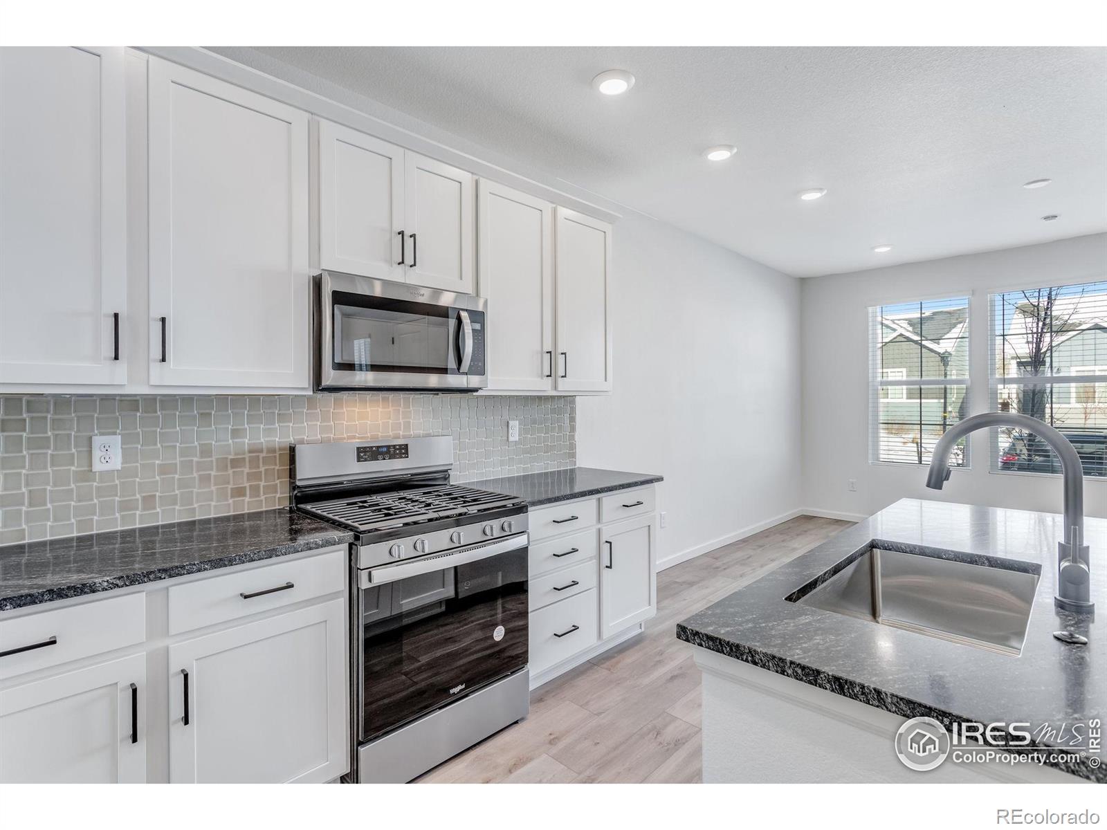 1761 Mount Meeker Avenue