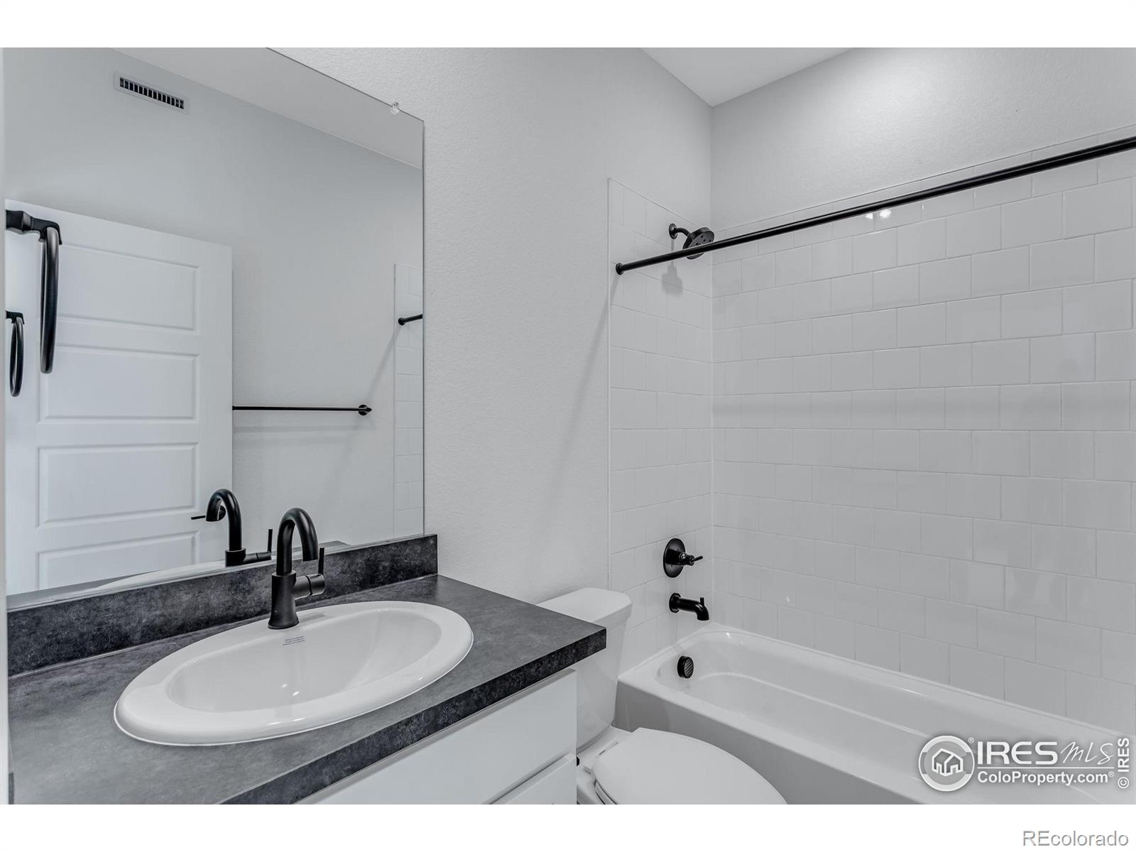 1761 Mount Meeker Avenue