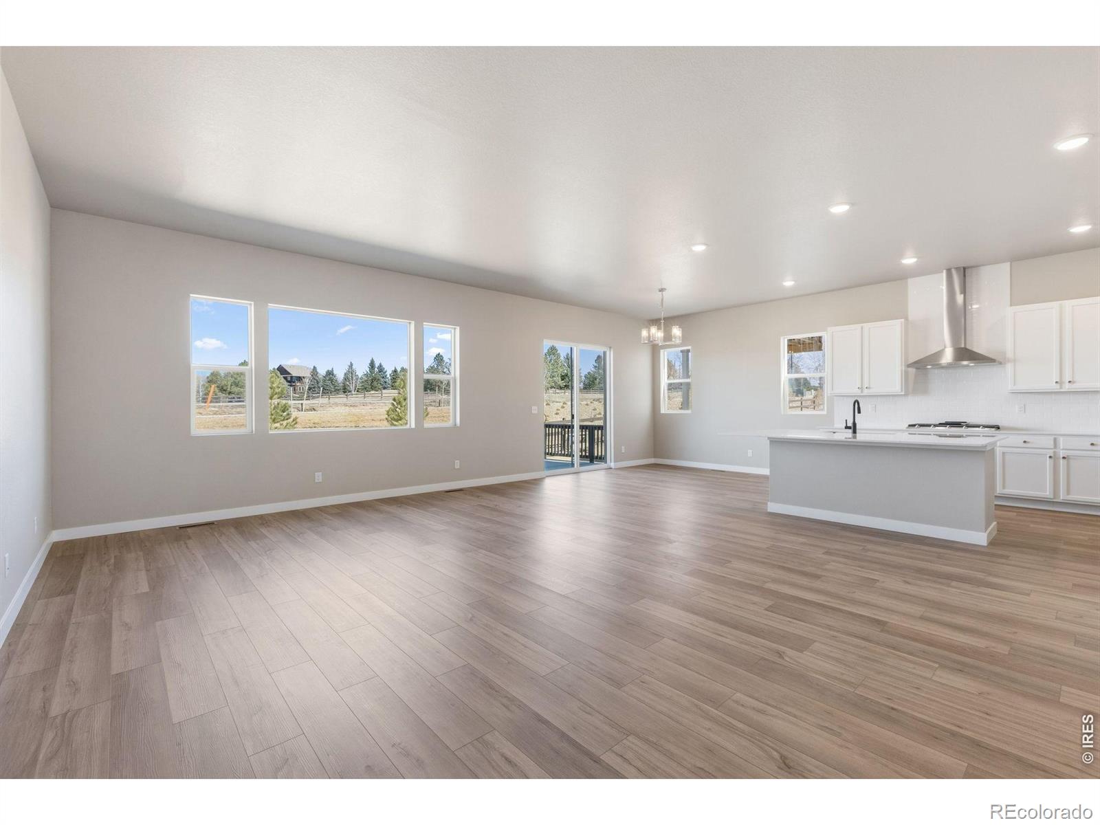 3435 Ballinger Circle