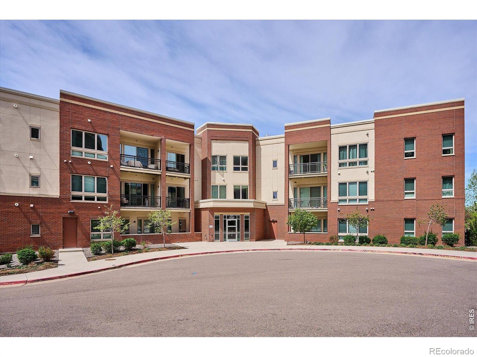 4885 S Monaco Street Unit: 207