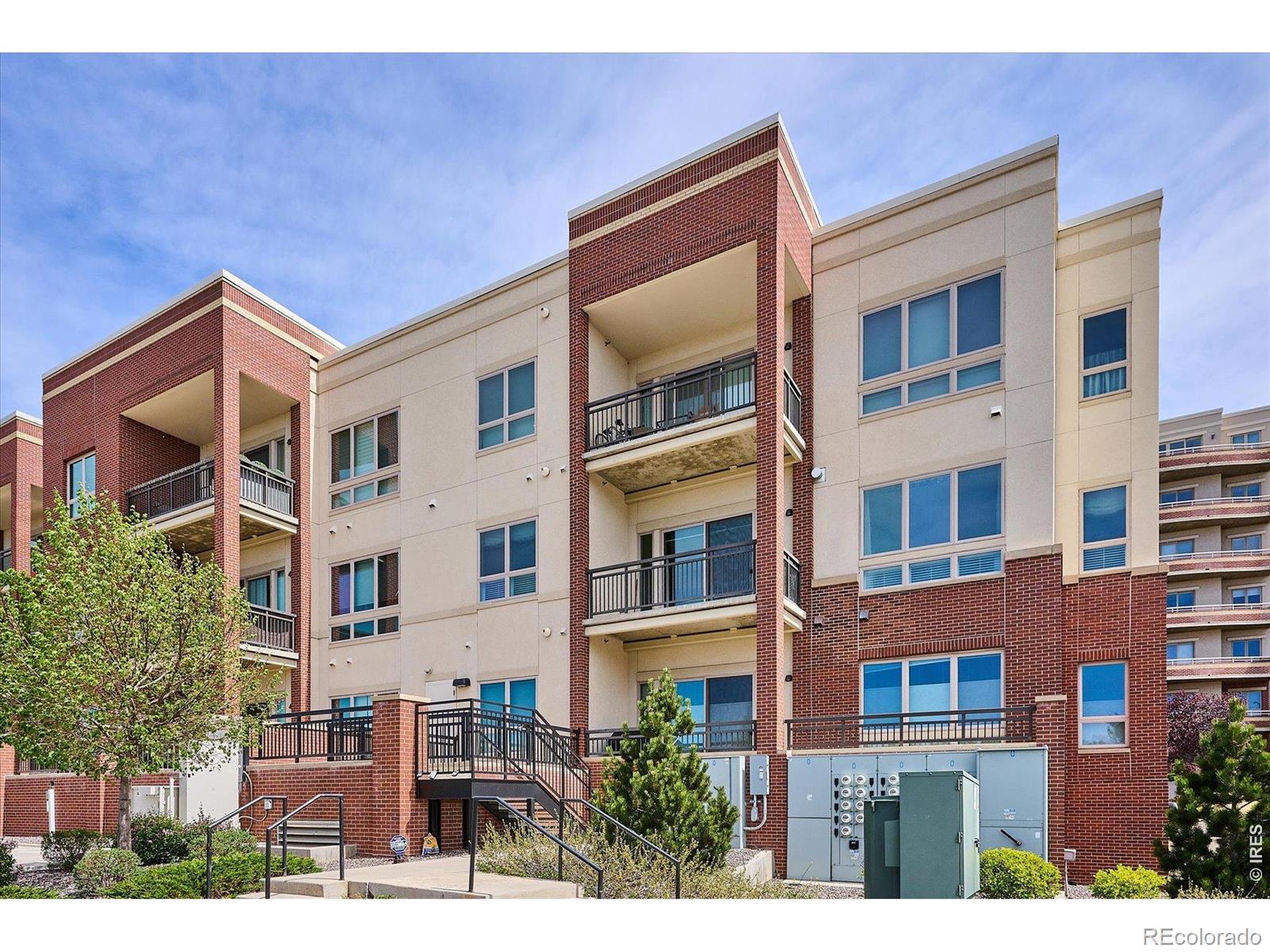 4885 S Monaco Street Unit: 207