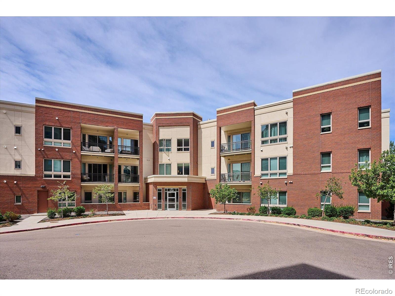 4885 S Monaco Street Unit: 207