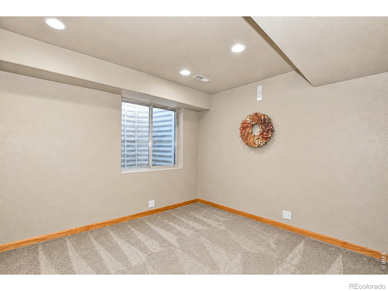 2280 Birdie Way