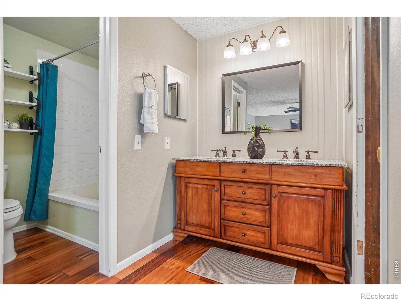 9950 Grove Street Unit: E