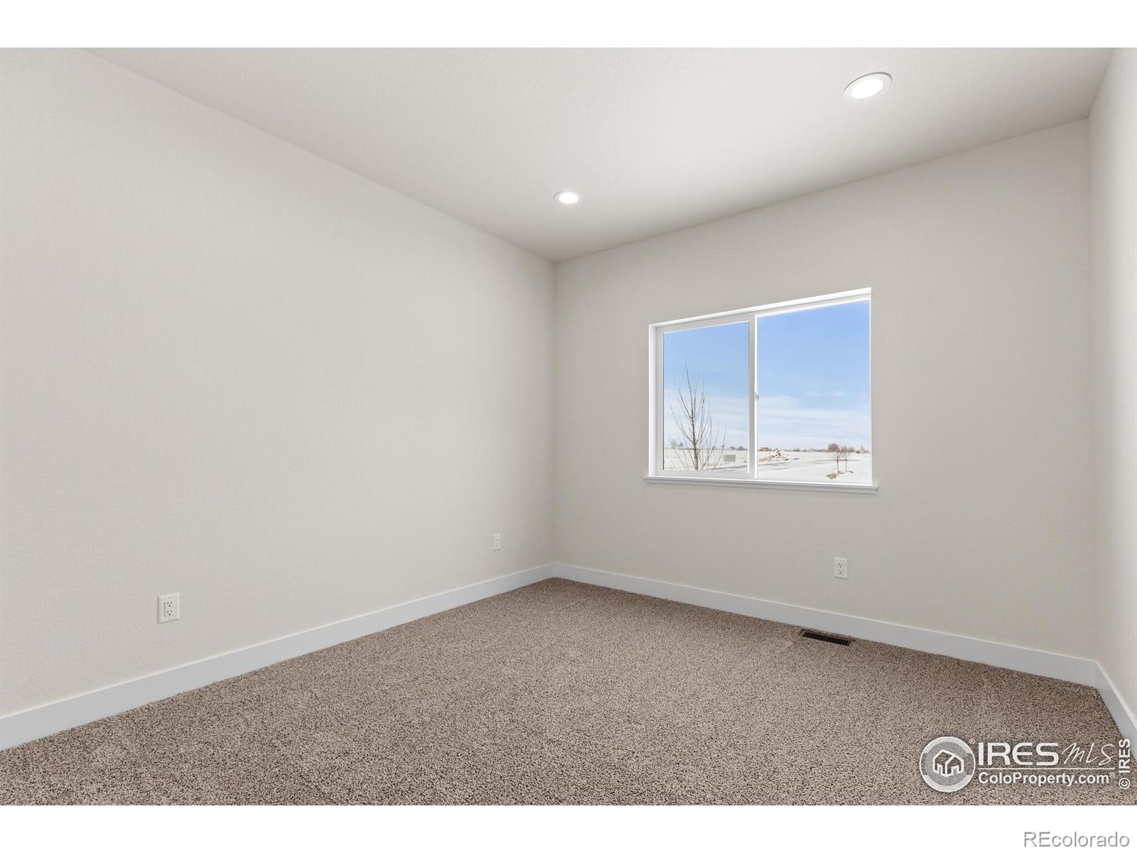 122 Seventh Avenue