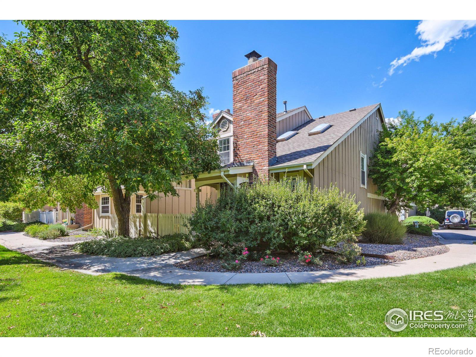 9950 Grove Street Unit: E