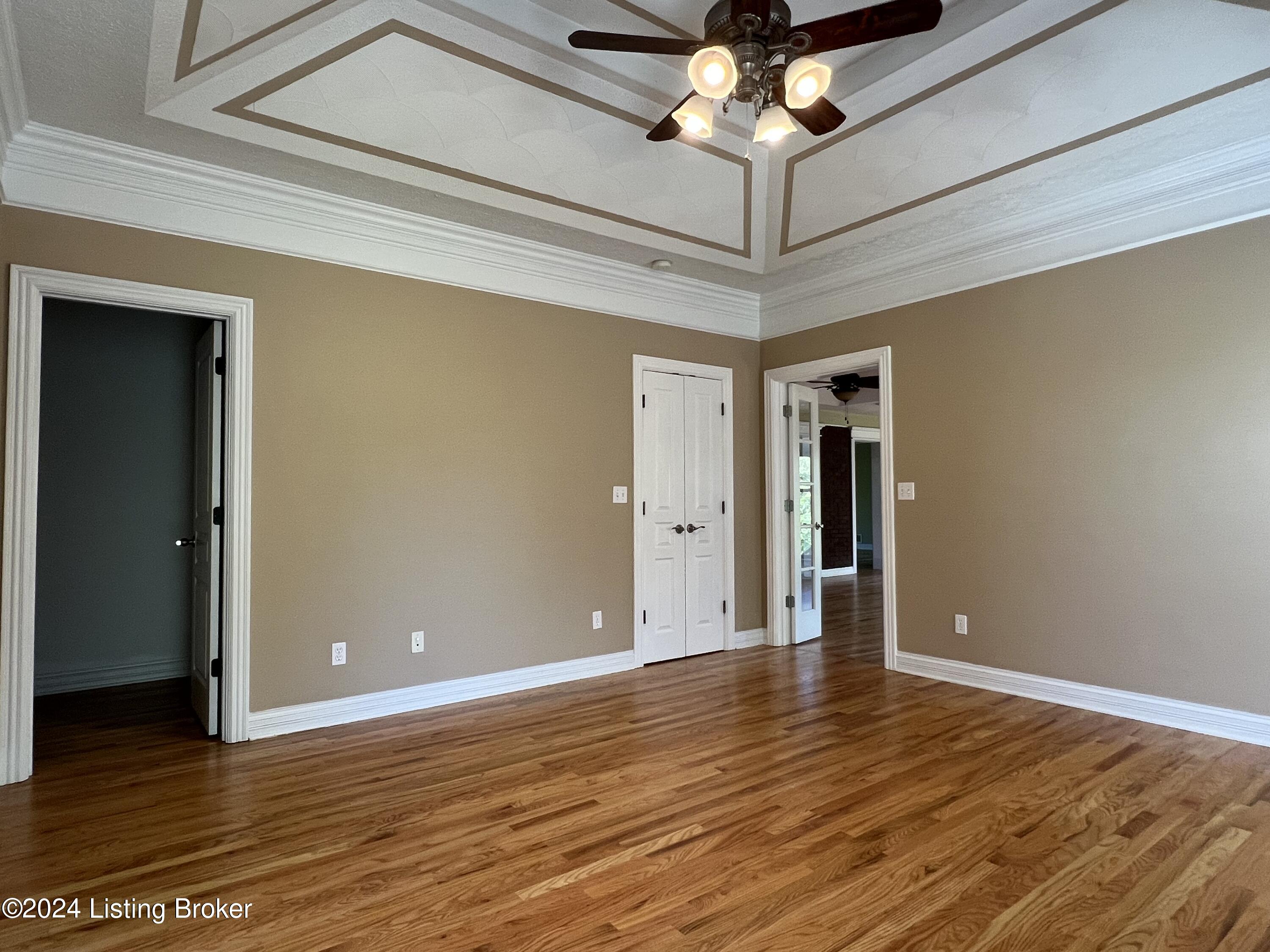 209 Oak Ridge Dr