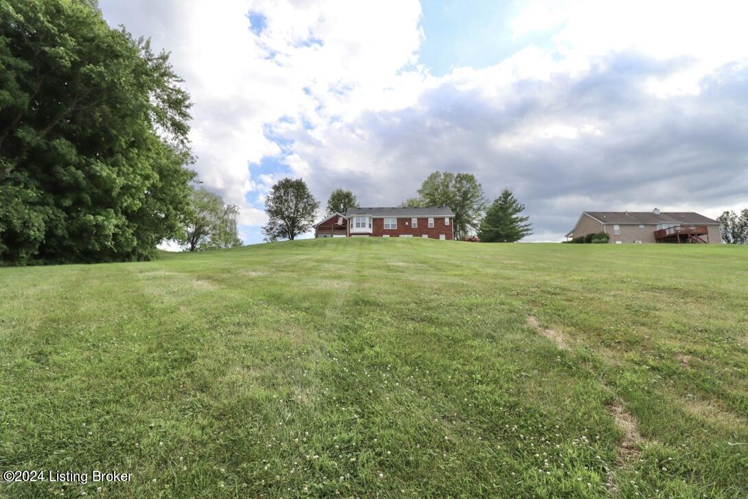 372 Oak Ridge Dr