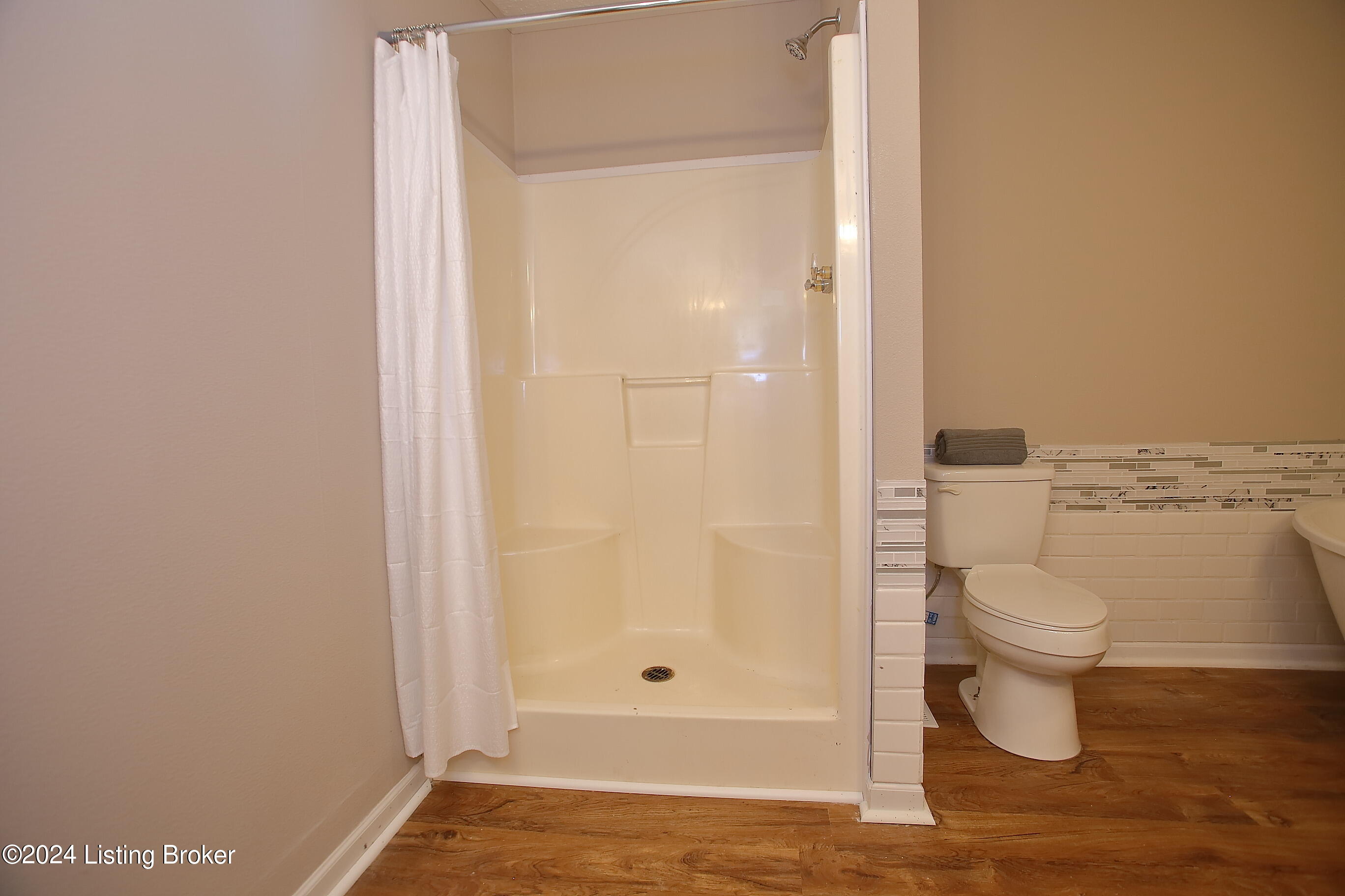 400 Goodlett Rd
