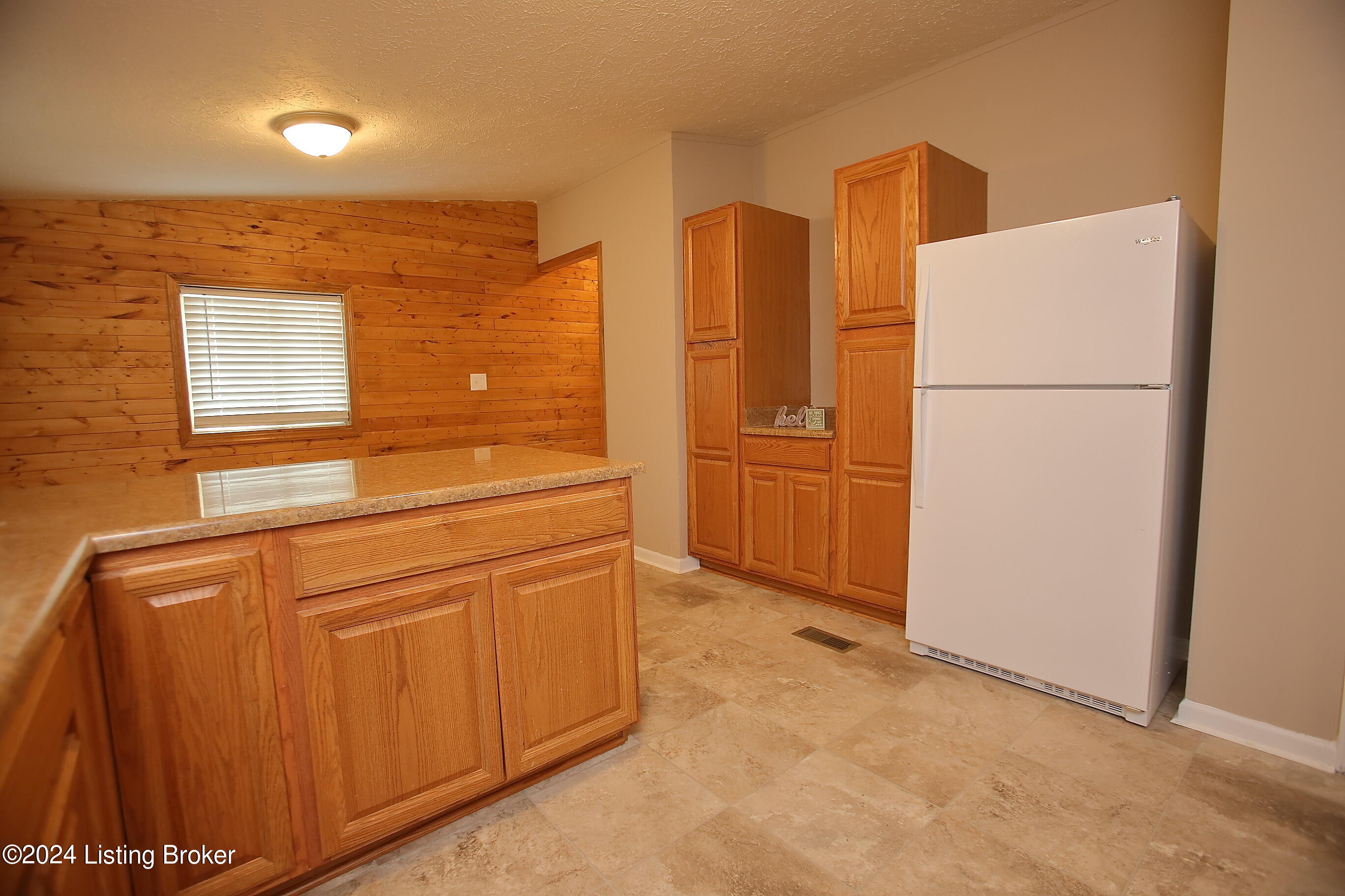 400 Goodlett Rd
