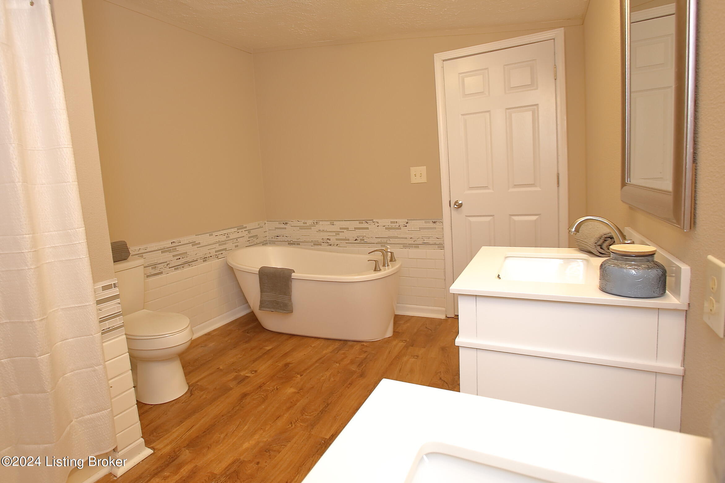 400 Goodlett Rd