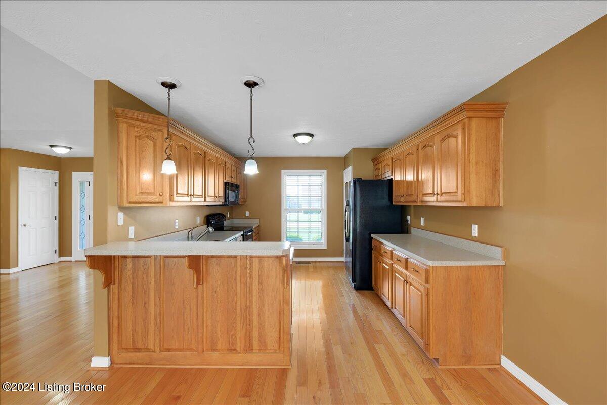 160 Bayberry Ct