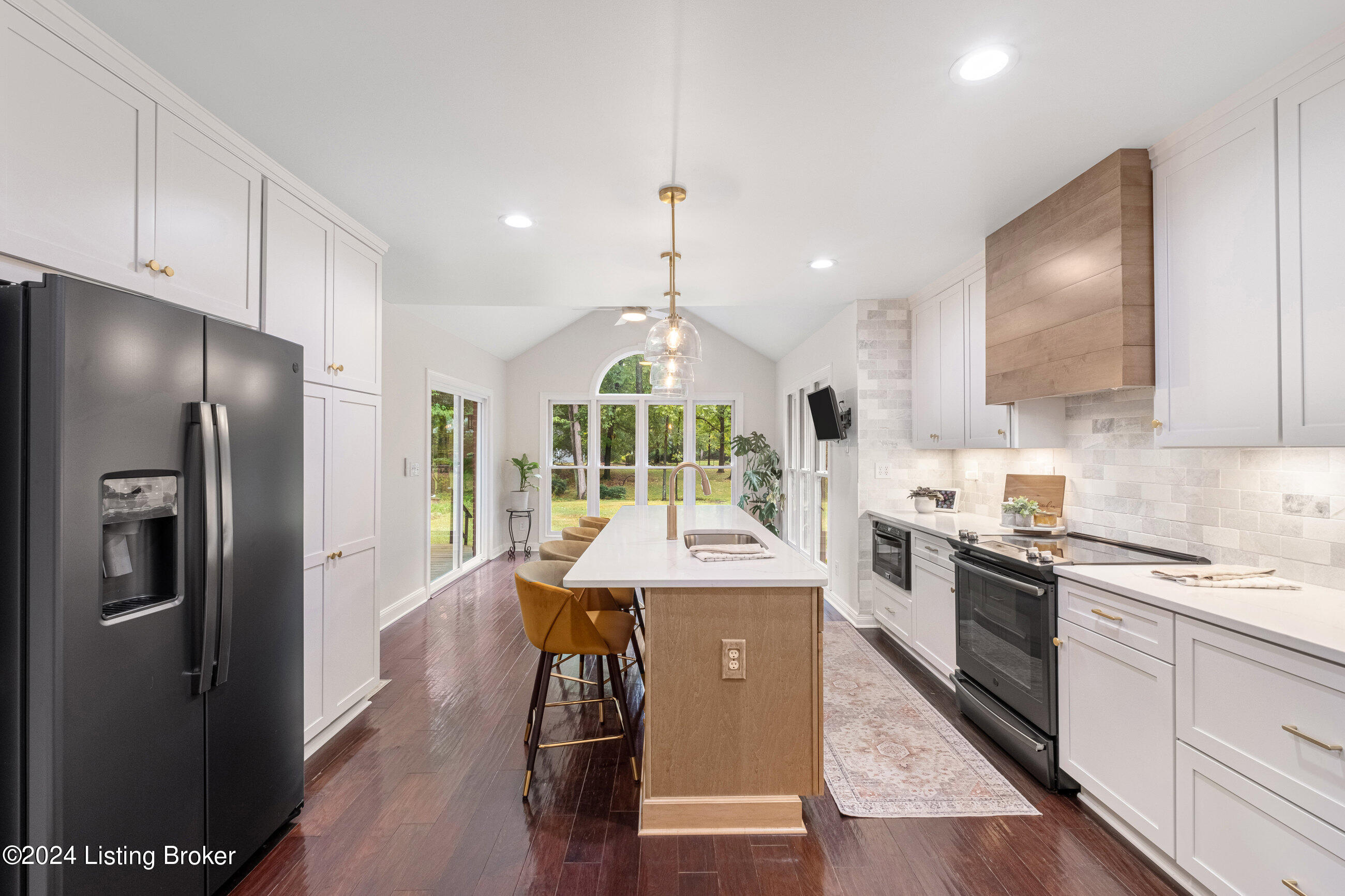 4508 Cornice Ct