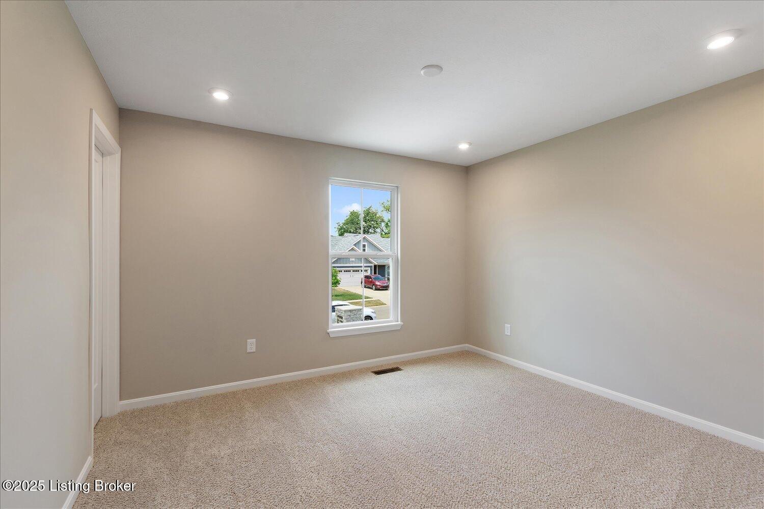 429 Highland Ridge