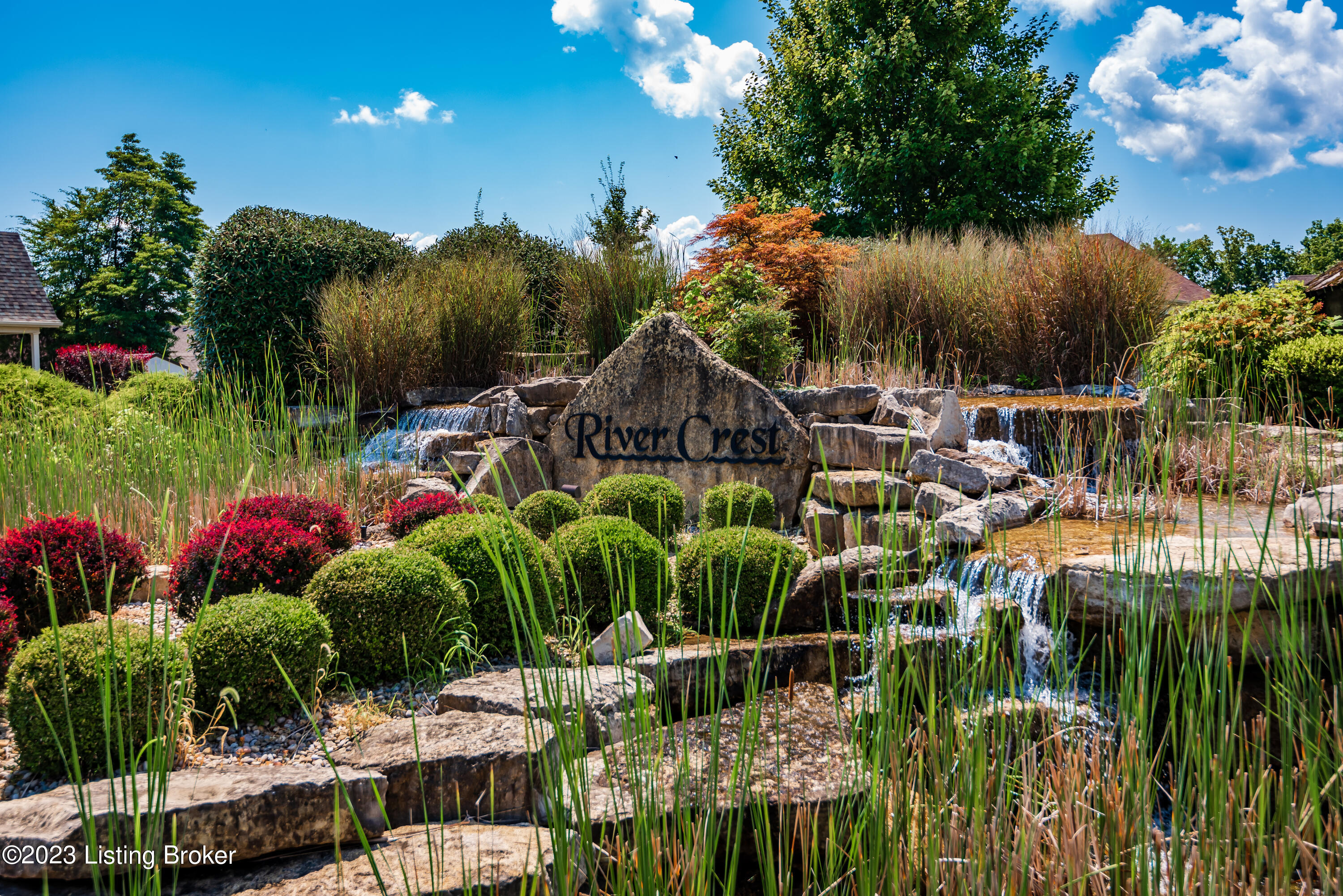 429 Highland Ridge