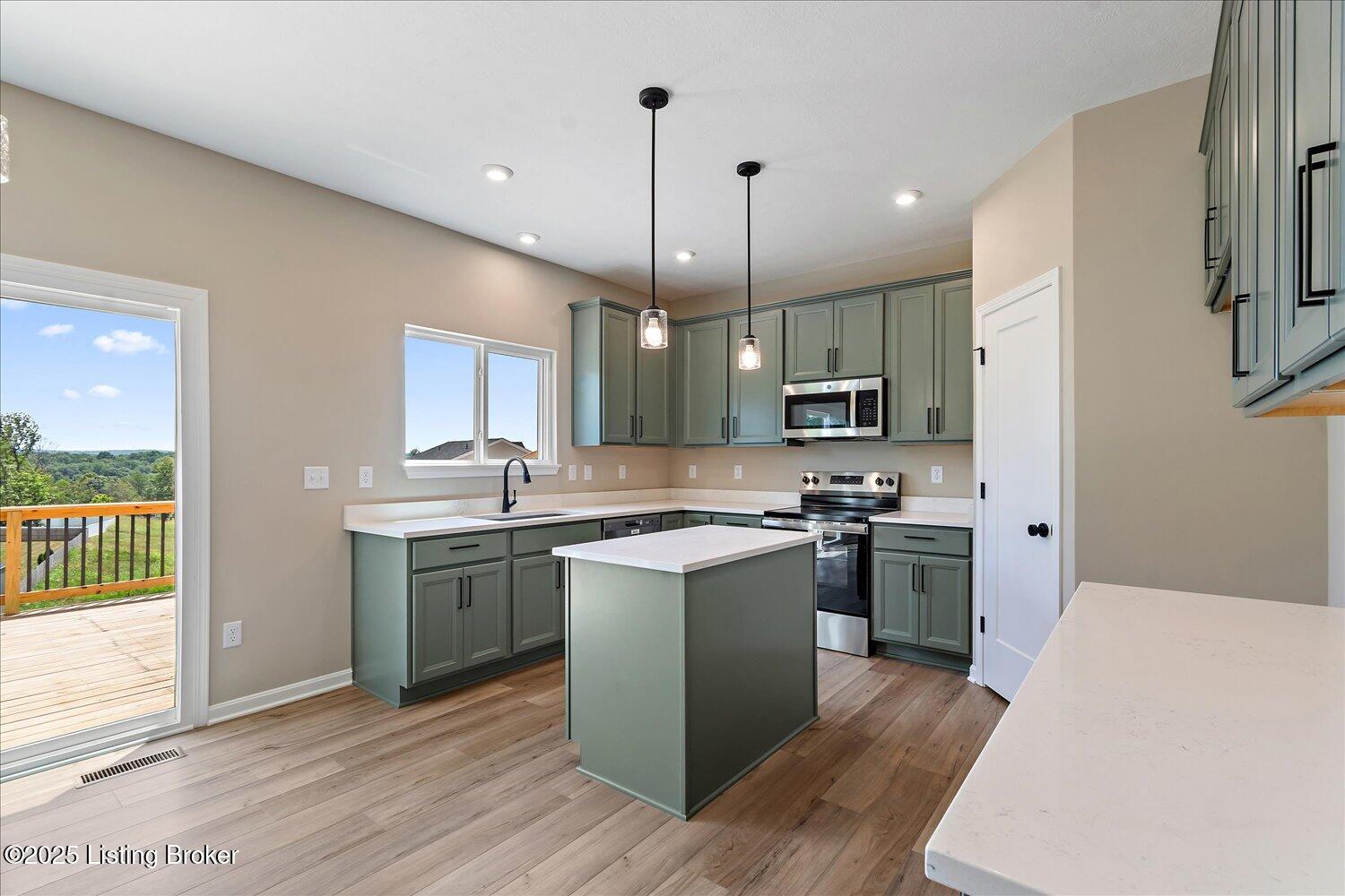 429 Highland Ridge
