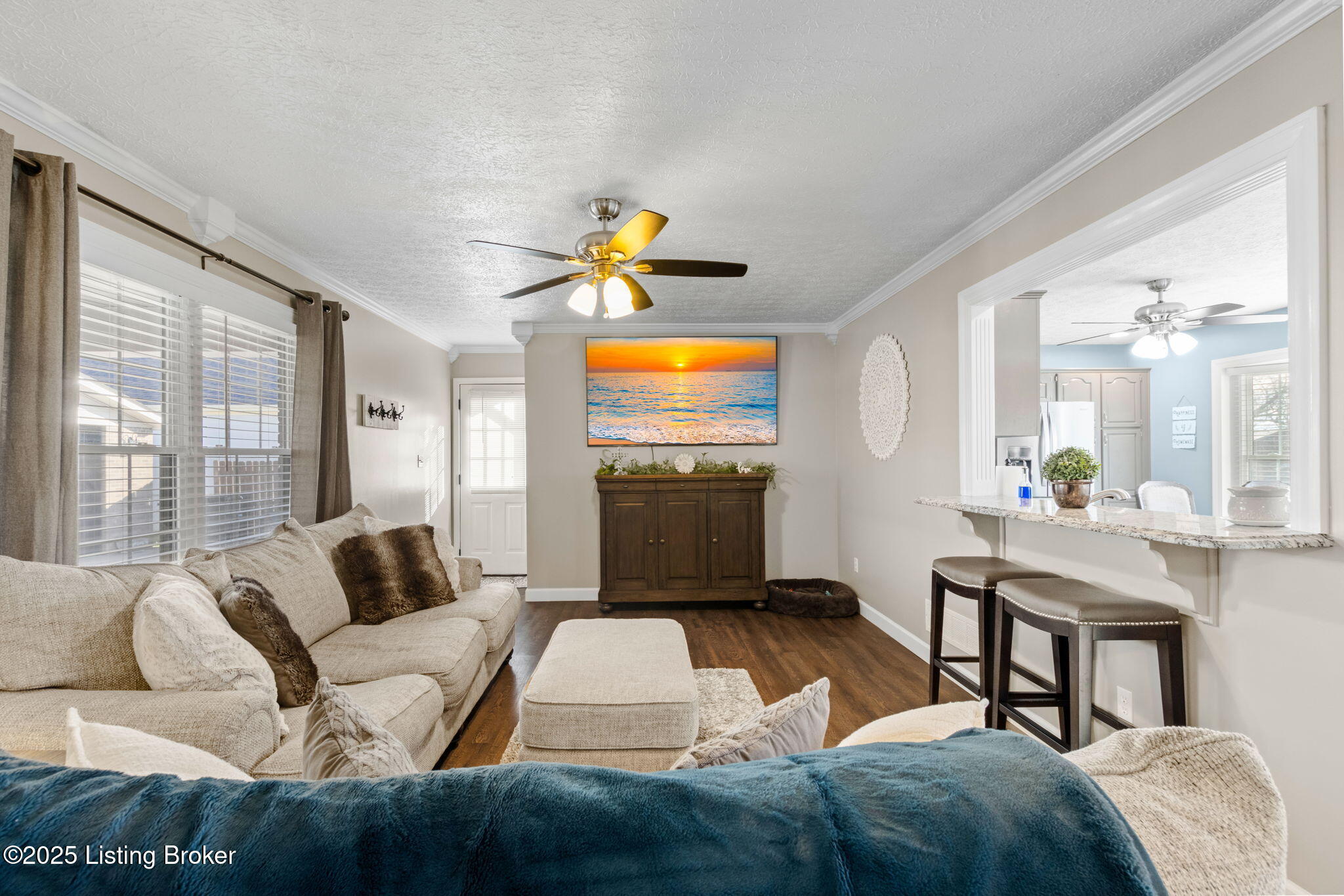 224 Colonial Dr