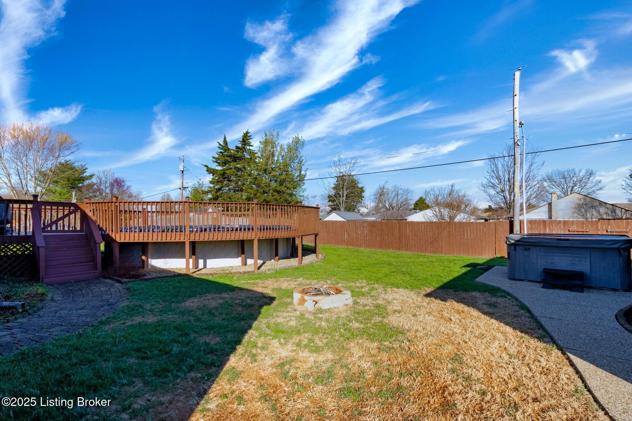 224 Colonial Dr