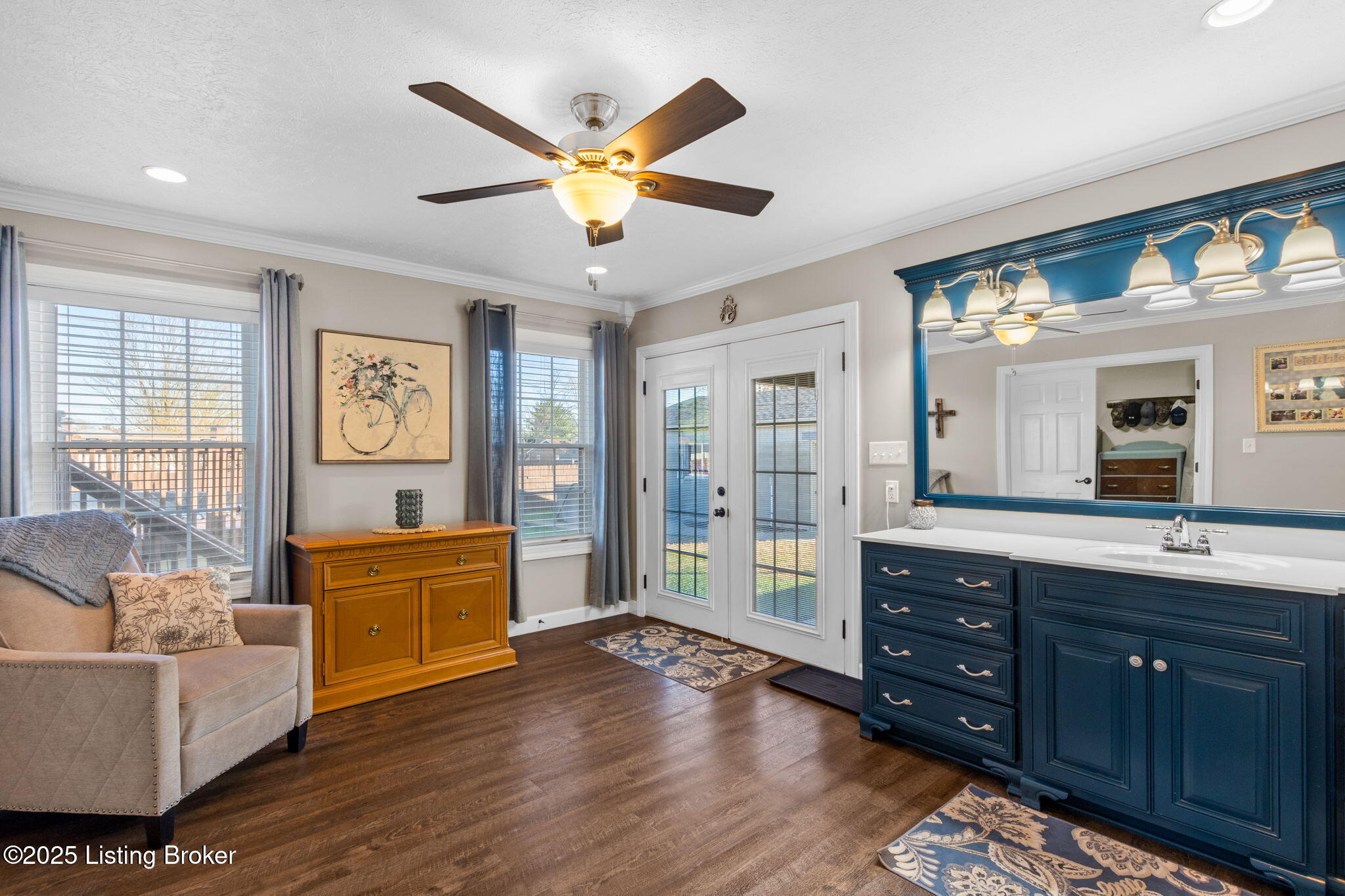 224 Colonial Dr