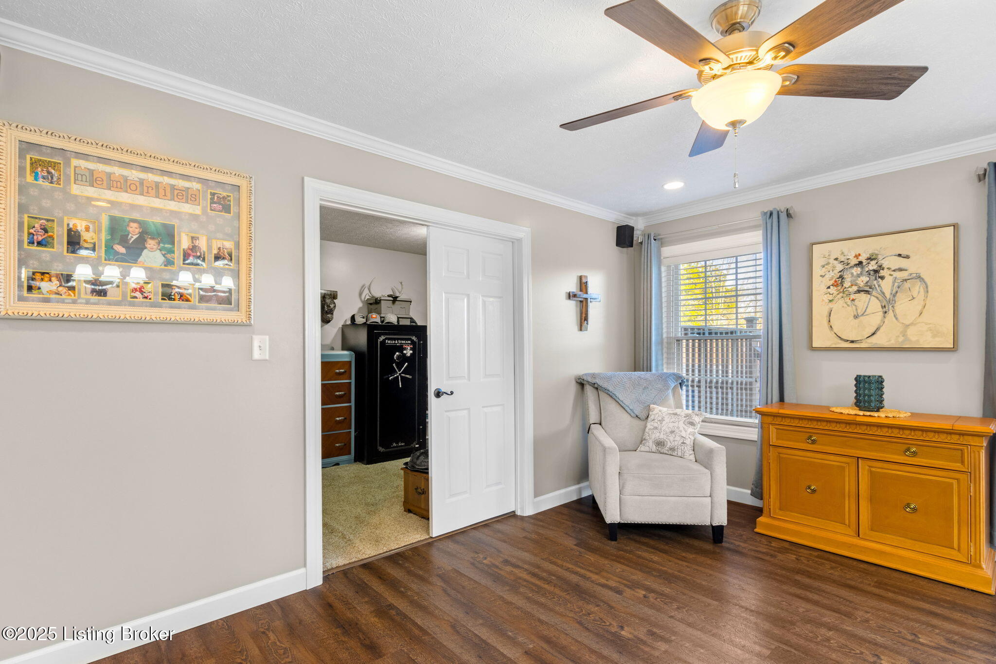 224 Colonial Dr