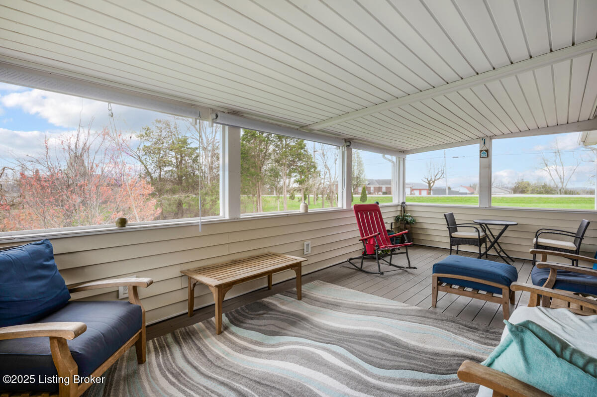 1001 Riverbrooke Dr